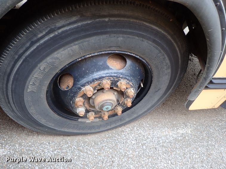 image for item DB7721 1998 Blue Bird TC2000 school bus