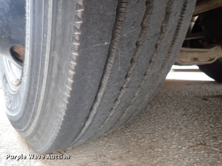 image for item DB7721 1998 Blue Bird TC2000 school bus