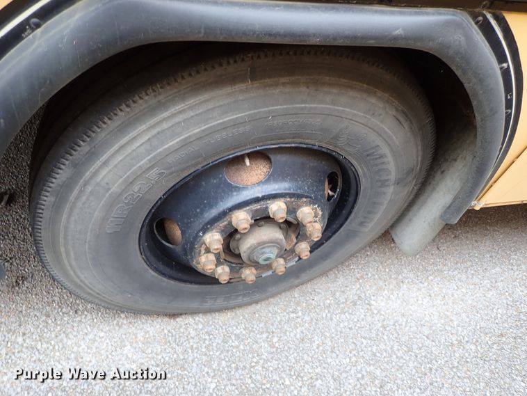 image for item DB7721 1998 Blue Bird TC2000 school bus