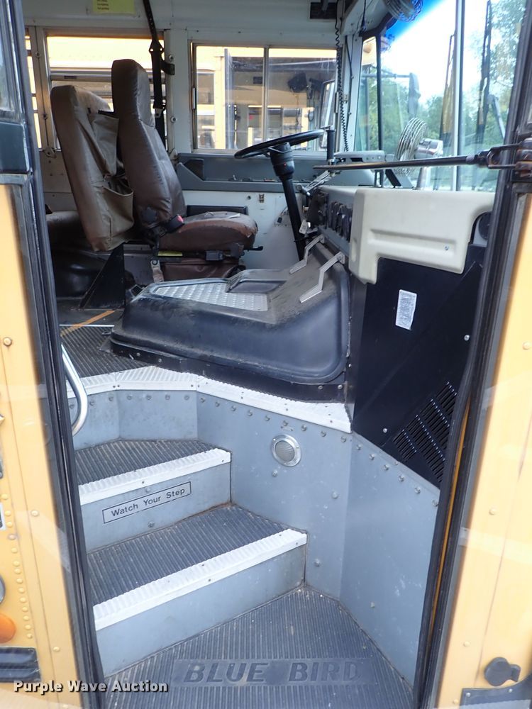 image for item DB7722 2002 Blue Bird TC2000 school bus