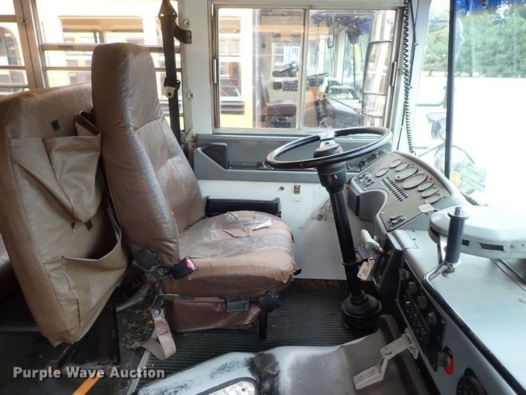 image for item DB7722 2002 Blue Bird TC2000 school bus