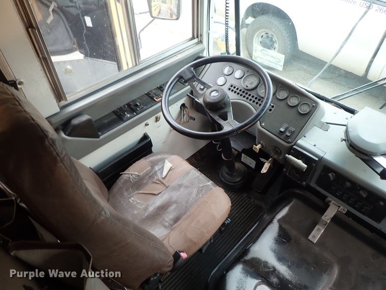 image for item DB7722 2002 Blue Bird TC2000 school bus