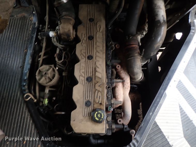 image for item DB7722 2002 Blue Bird TC2000 school bus