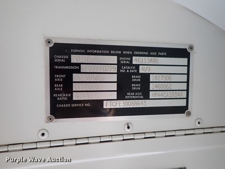 image for item DB7722 2002 Blue Bird TC2000 school bus