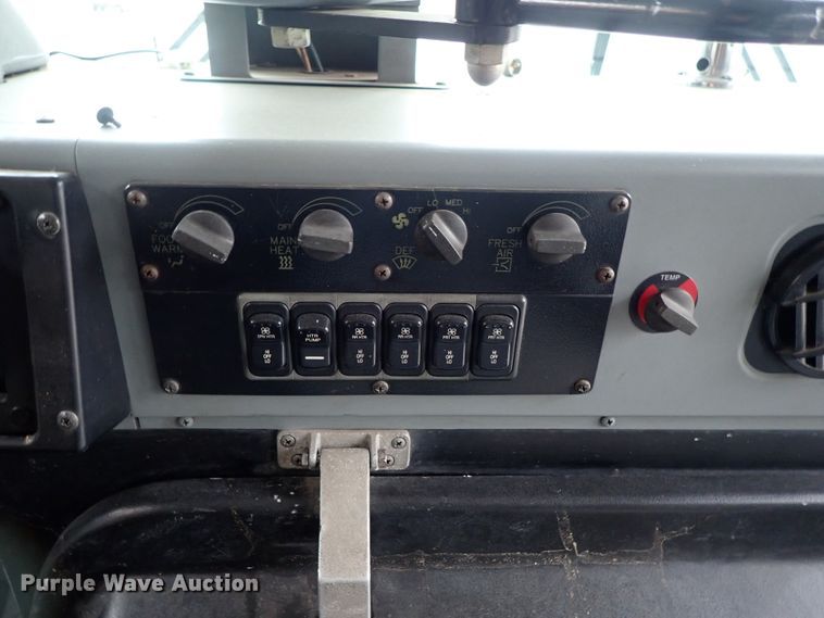 image for item DB7723 2002 Blue Bird TC2000 school bus