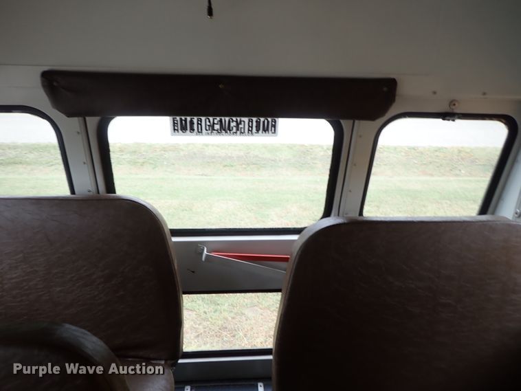 image for item DB7723 2002 Blue Bird TC2000 school bus