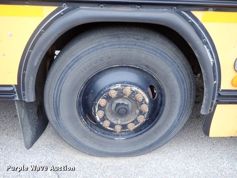 image for item DB7723 2002 Blue Bird TC2000 school bus