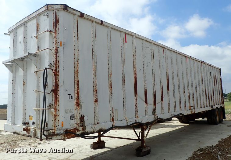 image for item DB7724 1986 Bocats TWS50V0 walking floor trailer