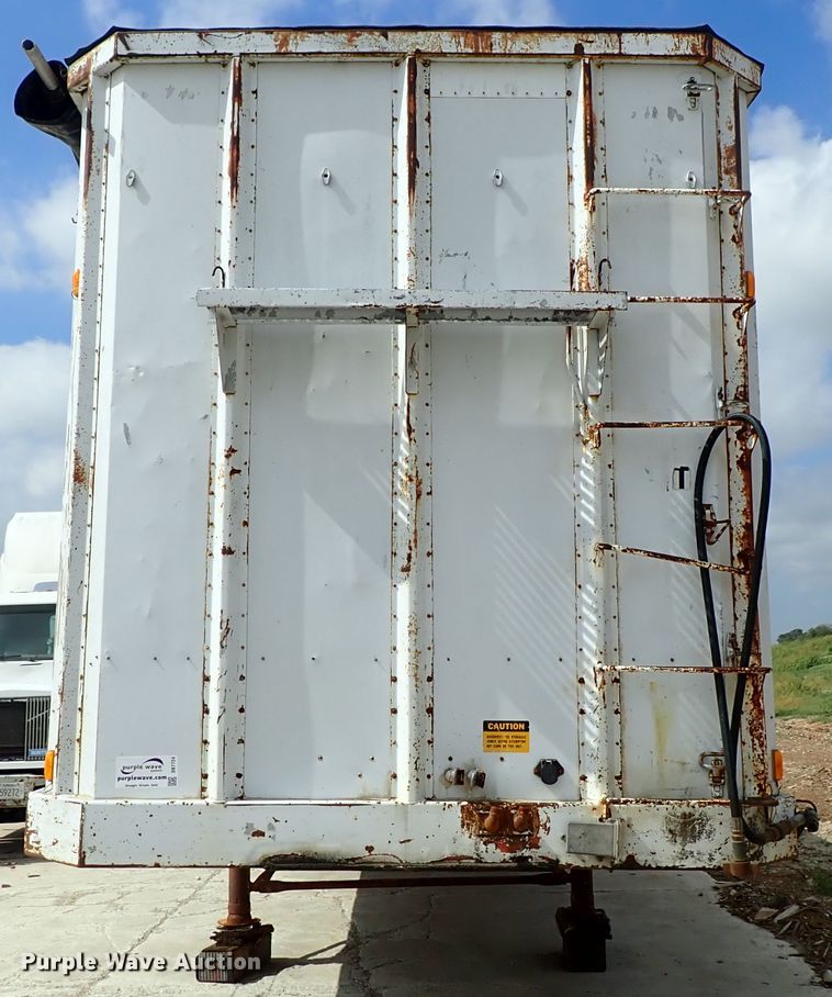 image for item DB7724 1986 Bocats TWS50V0 walking floor trailer