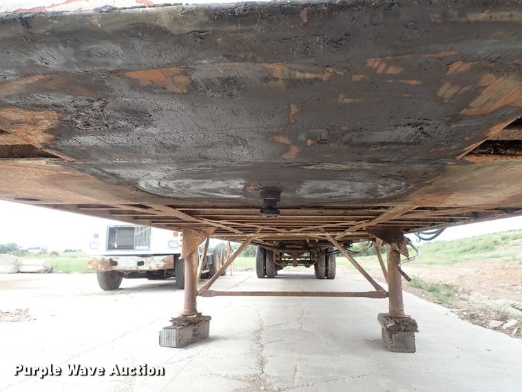 image for item DB7724 1986 Bocats TWS50V0 walking floor trailer