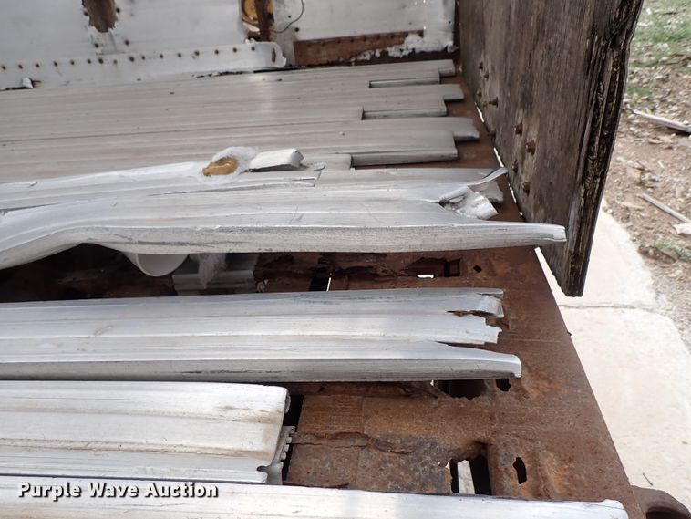 image for item DB7724 1986 Bocats TWS50V0 walking floor trailer