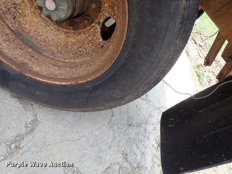 image for item DB7724 1986 Bocats TWS50V0 walking floor trailer