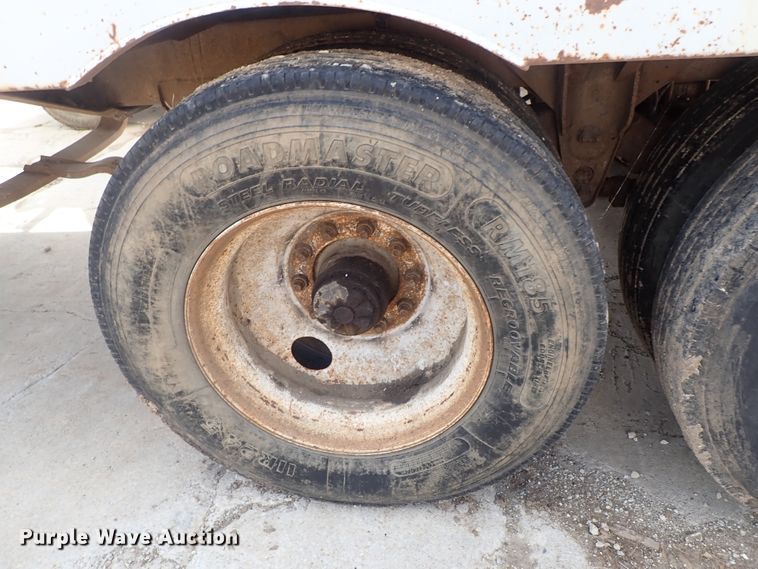 image for item DB7724 1986 Bocats TWS50V0 walking floor trailer