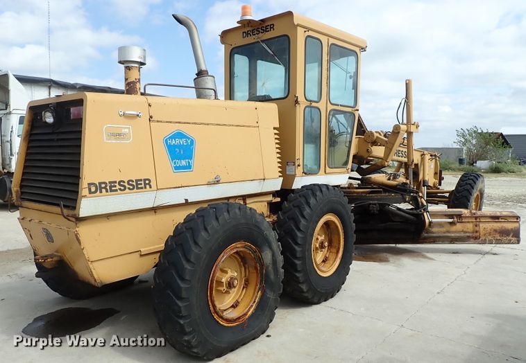 image for item DB7726 1988 Dresser A500E motor grader