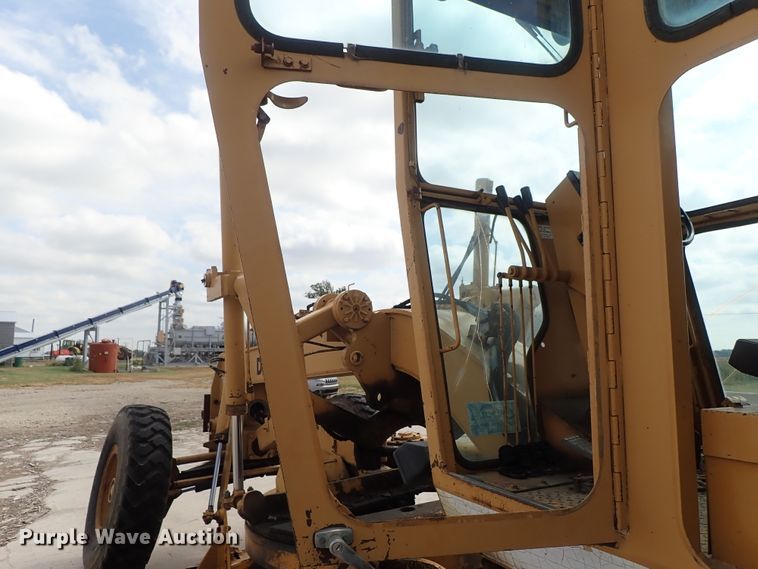 image for item DB7726 1988 Dresser A500E motor grader