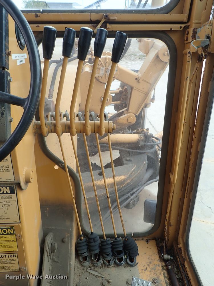 image for item DB7726 1988 Dresser A500E motor grader