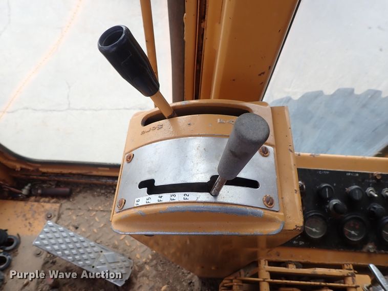 image for item DB7726 1988 Dresser A500E motor grader