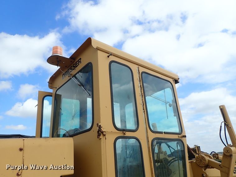 image for item DB7726 1988 Dresser A500E motor grader