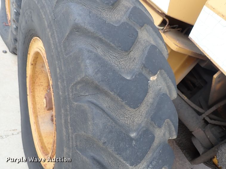 image for item DB7726 1988 Dresser A500E motor grader