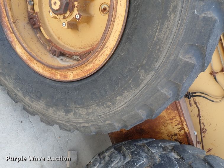 image for item DB7726 1988 Dresser A500E motor grader