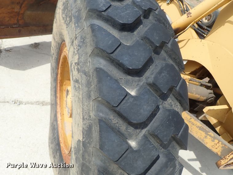 image for item DB7726 1988 Dresser A500E motor grader