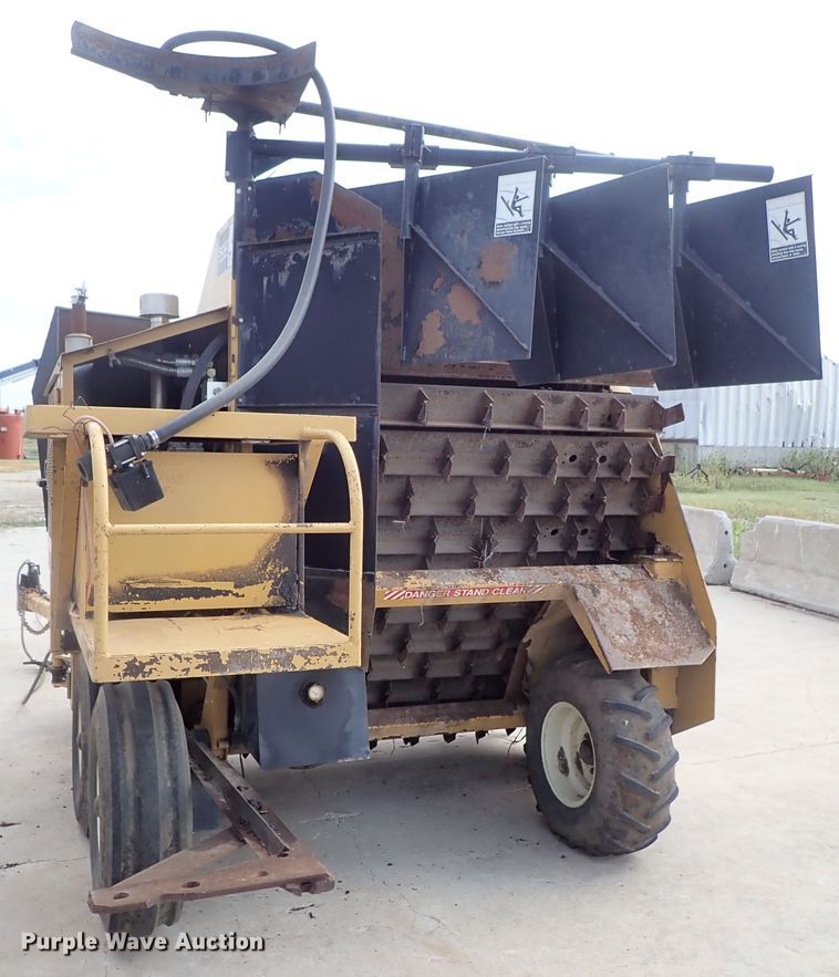 image for item DB7727 Scat 481 compost turner