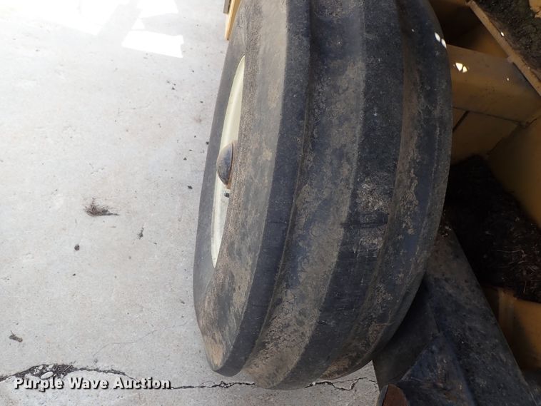 image for item DB7727 Scat 481 compost turner