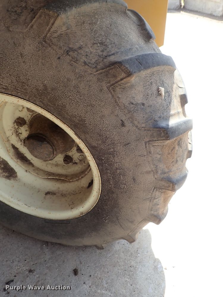 image for item DB7727 Scat 481 compost turner