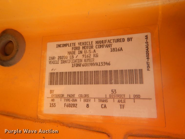 image for item DD4457 1991 Ford F600 truck with Vermeer tree spade