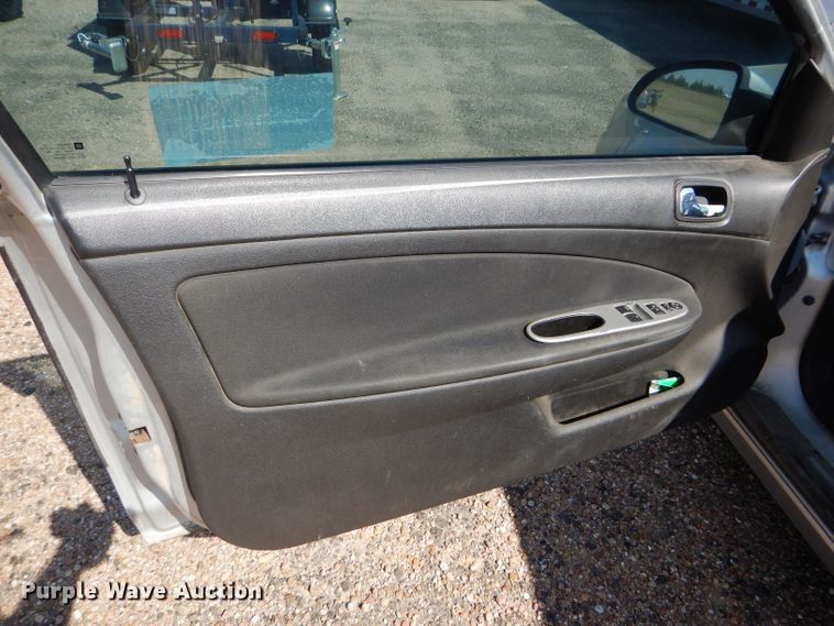 image for item DD4460 2009 Chevrolet Cobalt LS