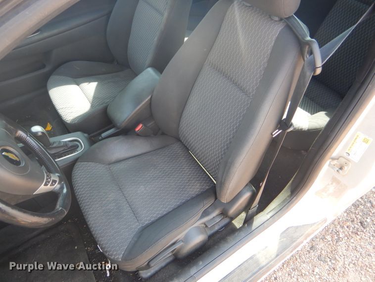 image for item DD4460 2009 Chevrolet Cobalt LS