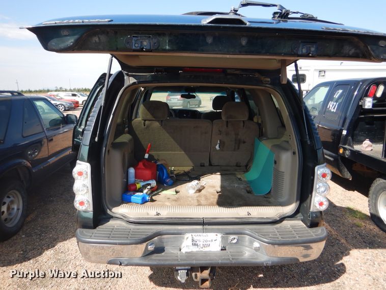 image for item DD4461 2001 Chevrolet Tahoe SUV