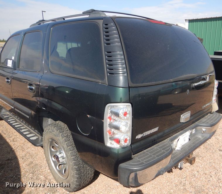 image for item DD4461 2001 Chevrolet Tahoe SUV
