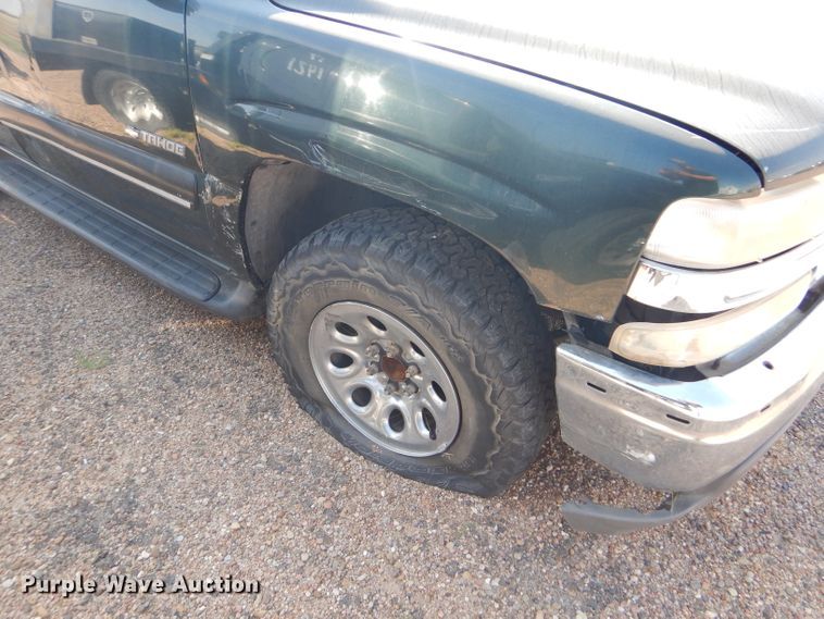 image for item DD4461 2001 Chevrolet Tahoe SUV