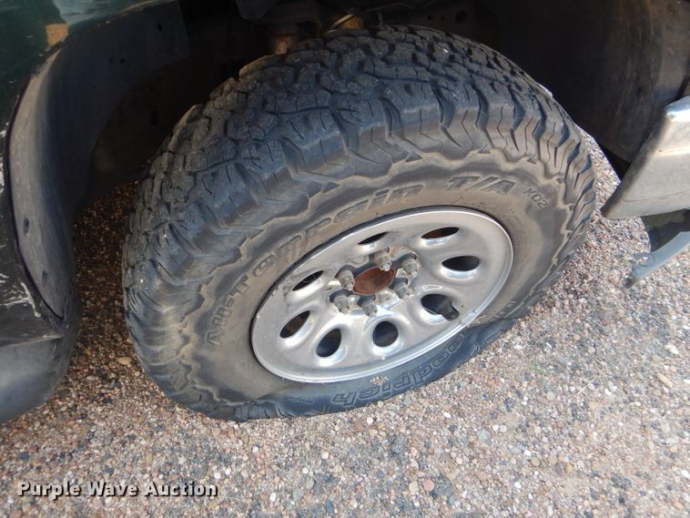 image for item DD4461 2001 Chevrolet Tahoe SUV