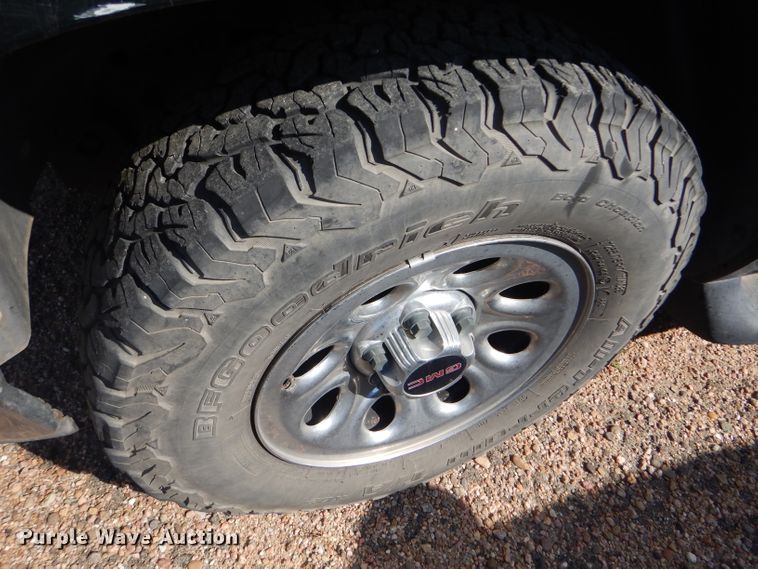 image for item DD4461 2001 Chevrolet Tahoe SUV