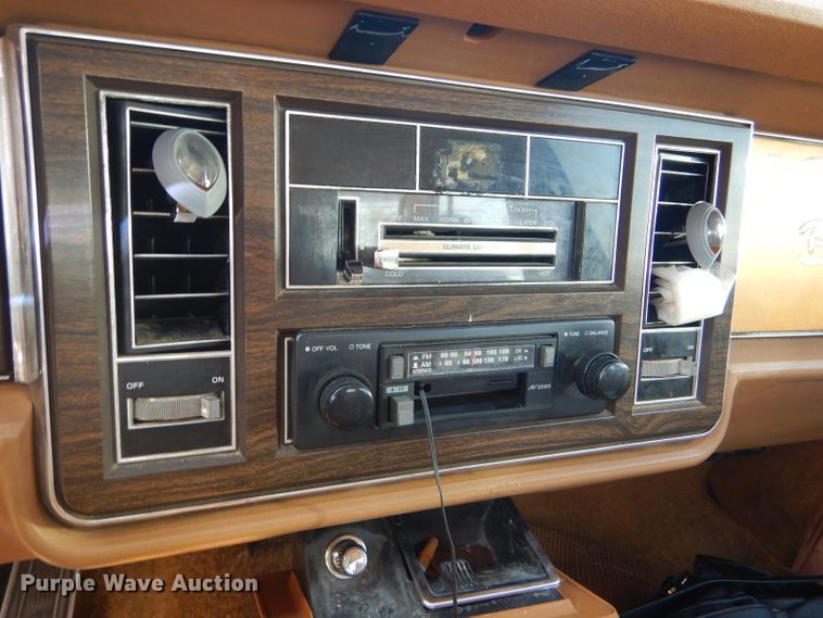 image for item DD4464 1978 Buick LeSabre Custom