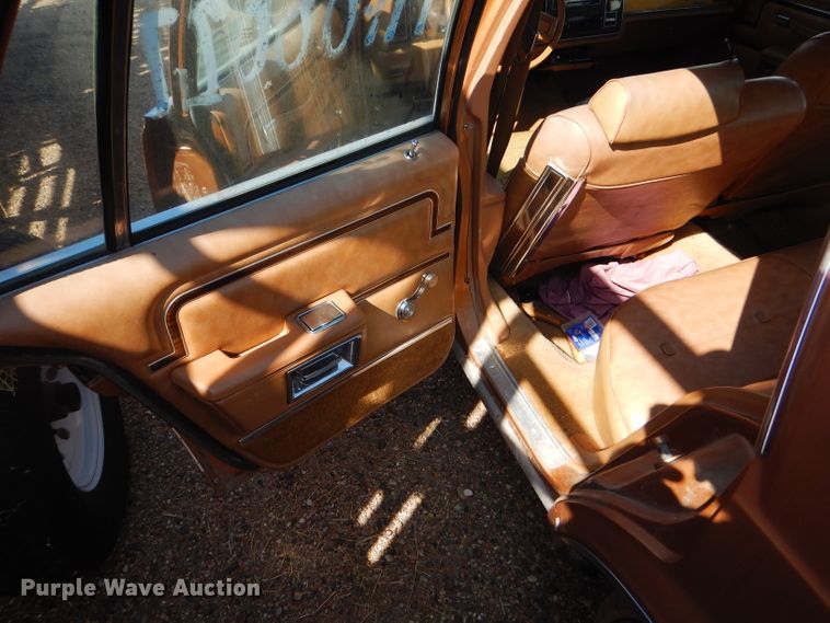 image for item DD4464 1978 Buick LeSabre Custom