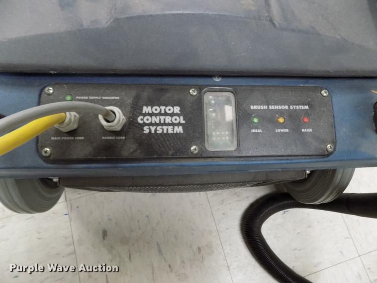 image for item DE0458 Powr-Flite Piranha PF2028 vacuum