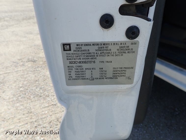 image for item DE0920 2006 Chevrolet Silverado 1500 pickup truck