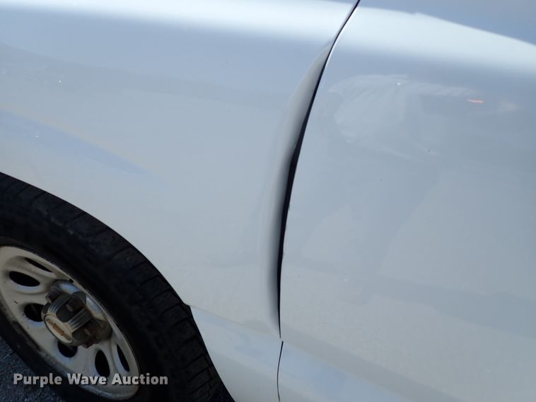 image for item DE0920 2006 Chevrolet Silverado 1500 pickup truck