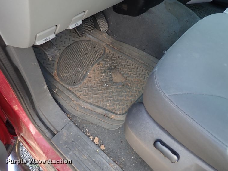 image for item DE0923 2005 Ford Expedition SUV