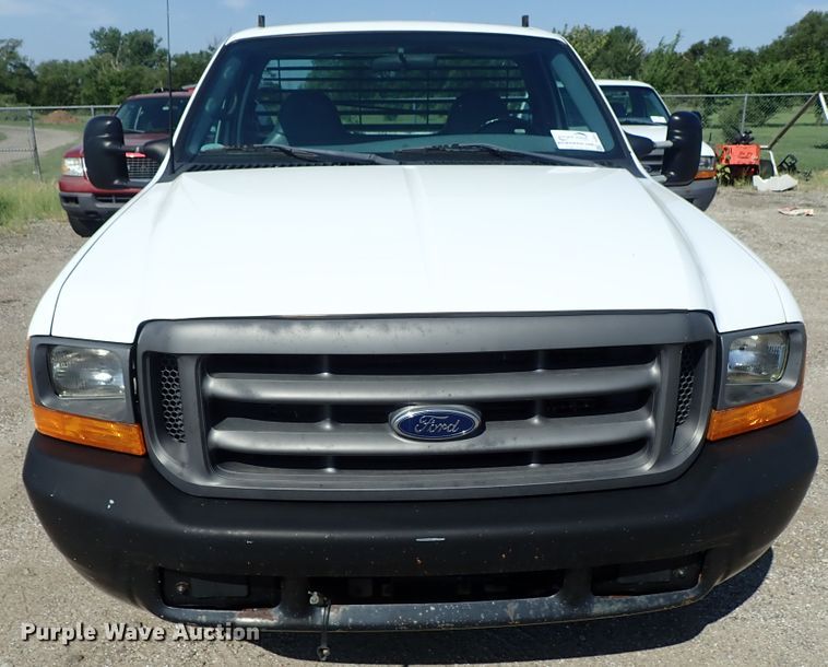 image for item DE0924 1999 Ford F250 Super Duty XL pickup truck