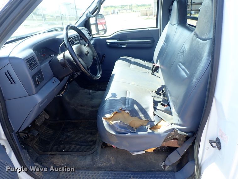 image for item DE0924 1999 Ford F250 Super Duty XL pickup truck