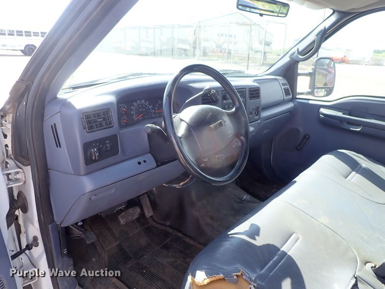 image for item DE0924 1999 Ford F250 Super Duty XL pickup truck