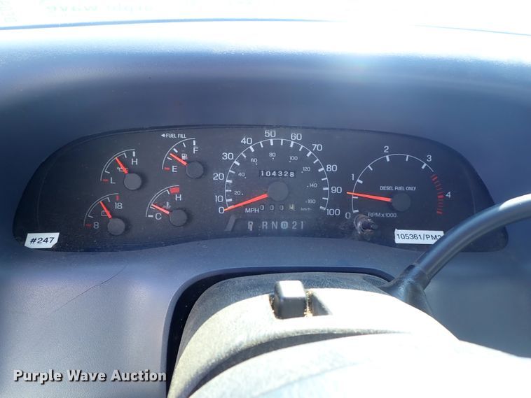 image for item DE0924 1999 Ford F250 Super Duty XL pickup truck