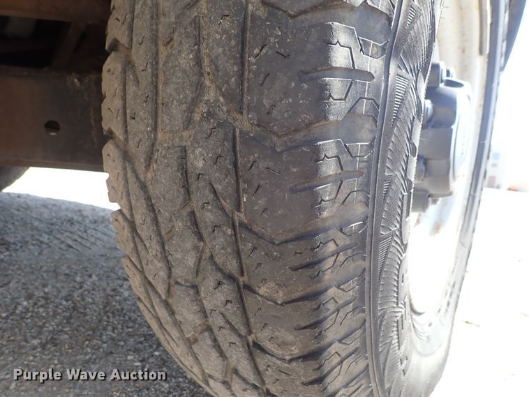 image for item DE0924 1999 Ford F250 Super Duty XL pickup truck