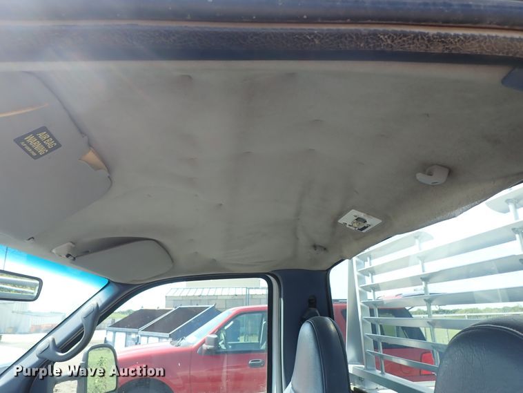 image for item DE0925 1999 Ford F250 Super Duty pickup truck