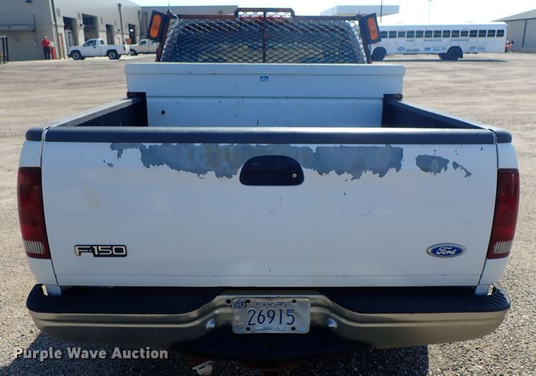 image for item DE0926 1997 Ford F150 SuperCab pickup truck