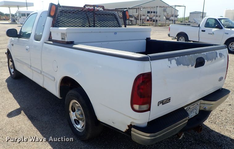 image for item DE0926 1997 Ford F150 SuperCab pickup truck